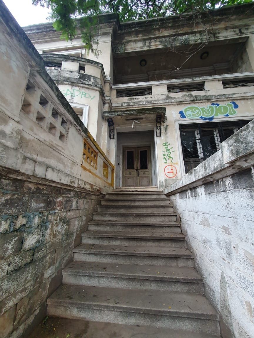 Downtown Asunción and its charming decay beauty (not for everyone).